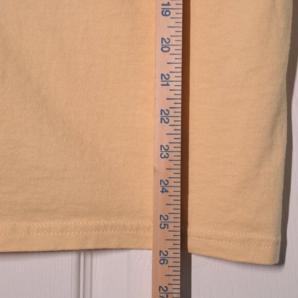 Snoopy "Mutts": Charles M. Schulz Museum USED Shirt (DISCOLORING, M, Y2K, 2006) - Picture 5 of 9